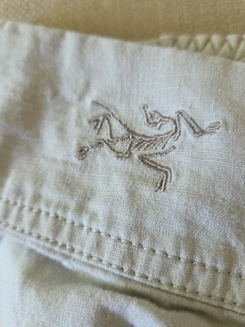Arcteryx light taupe-colored Capri Arcteryx